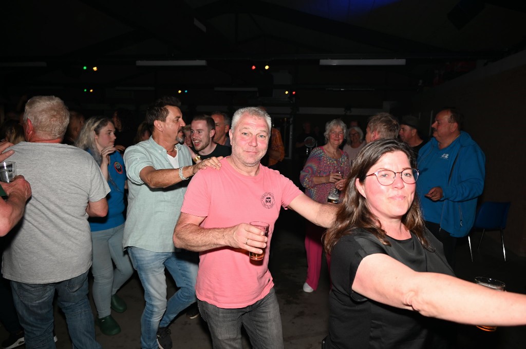 ../Images/VW Bus Club 30 jaar 360.jpg